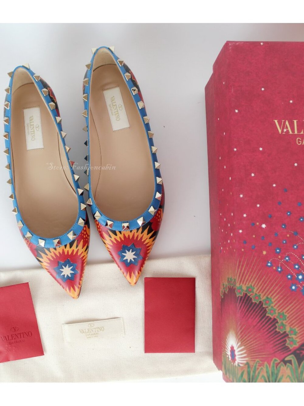 NEW Valentino Garavani Enchanted Wonderland Rockstud Leather Flat-Designer Shoes